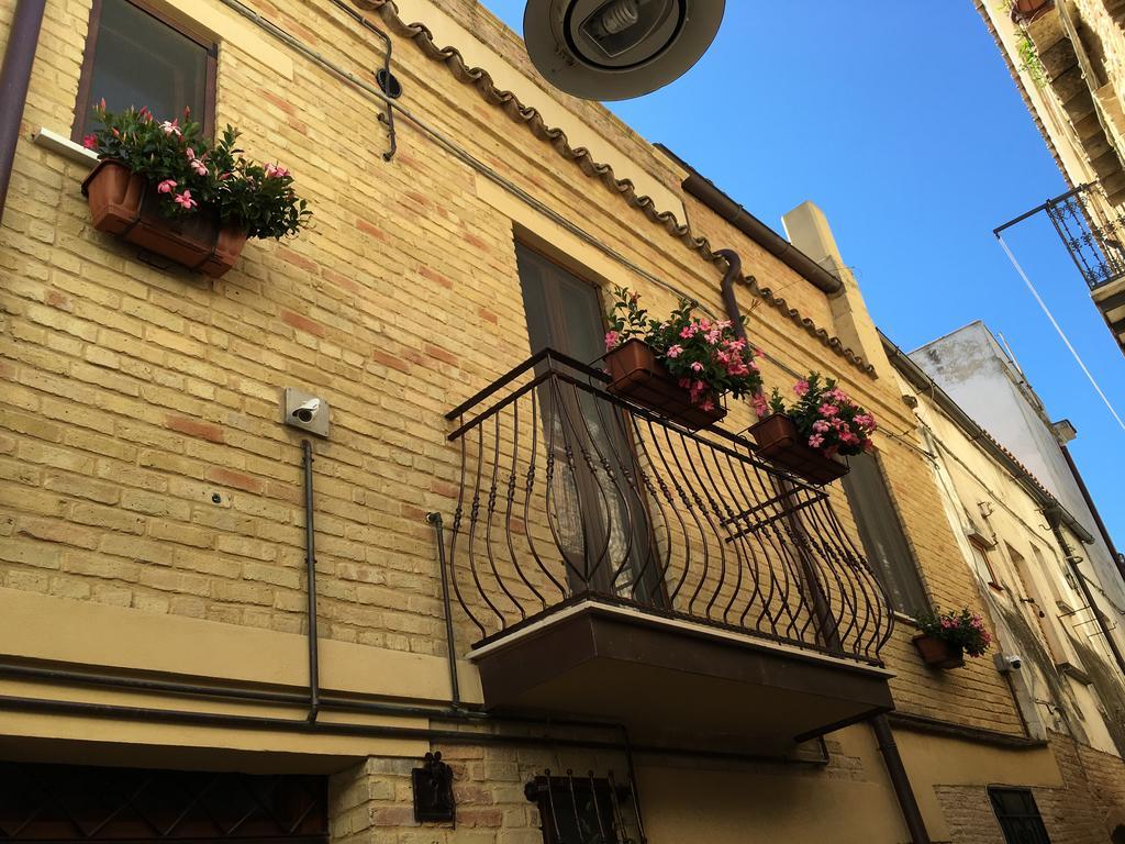 Guest House Dimora Fiorita Serracapriola Dış mekan fotoğraf